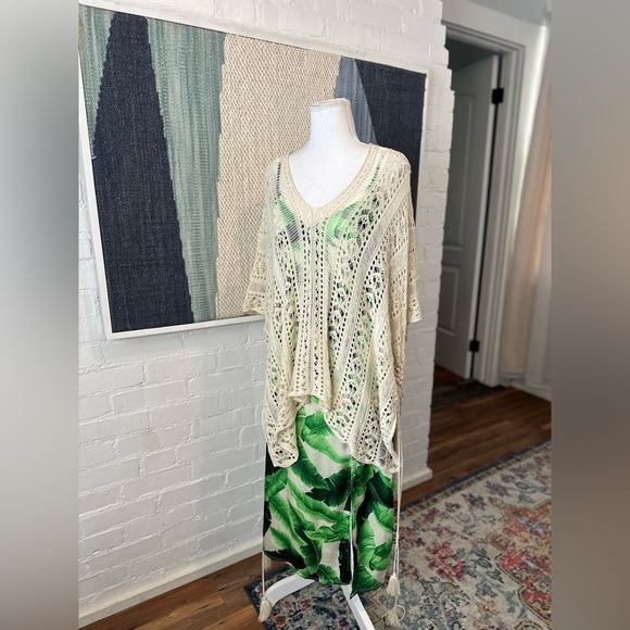 Brand Unknown Crochet Swimsuit Coverup with Tassels - Picture 2 of 8